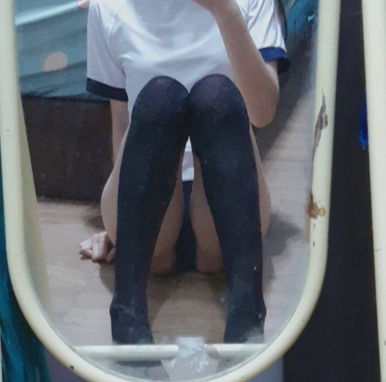 Con gái khiêu dâm gạ tình chồng của mẹ