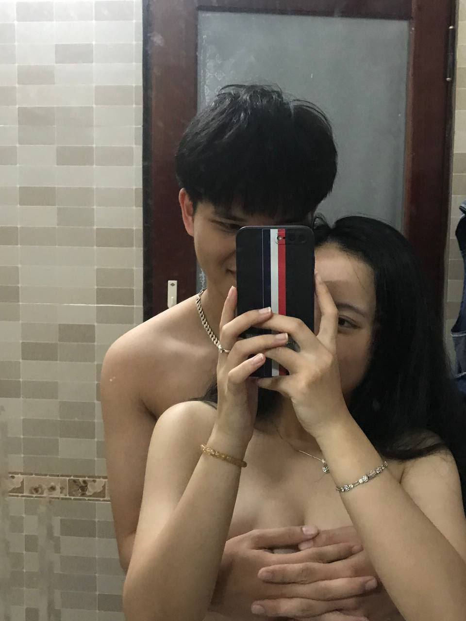 Cách để được bà chị dâm “thổi kèn”